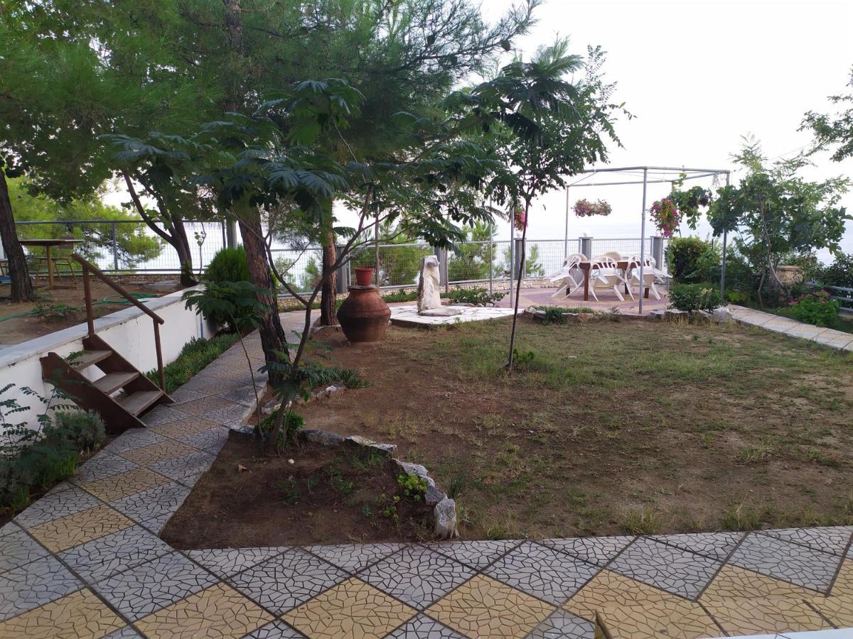 Studios Thanasis 리메나리아 외부 사진